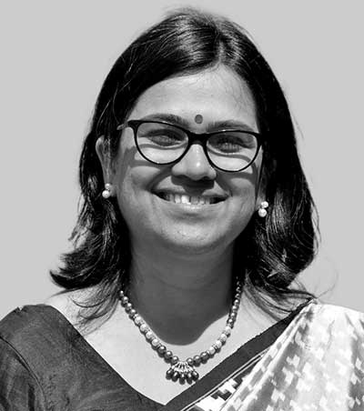 Dr. Kavita Murugkar